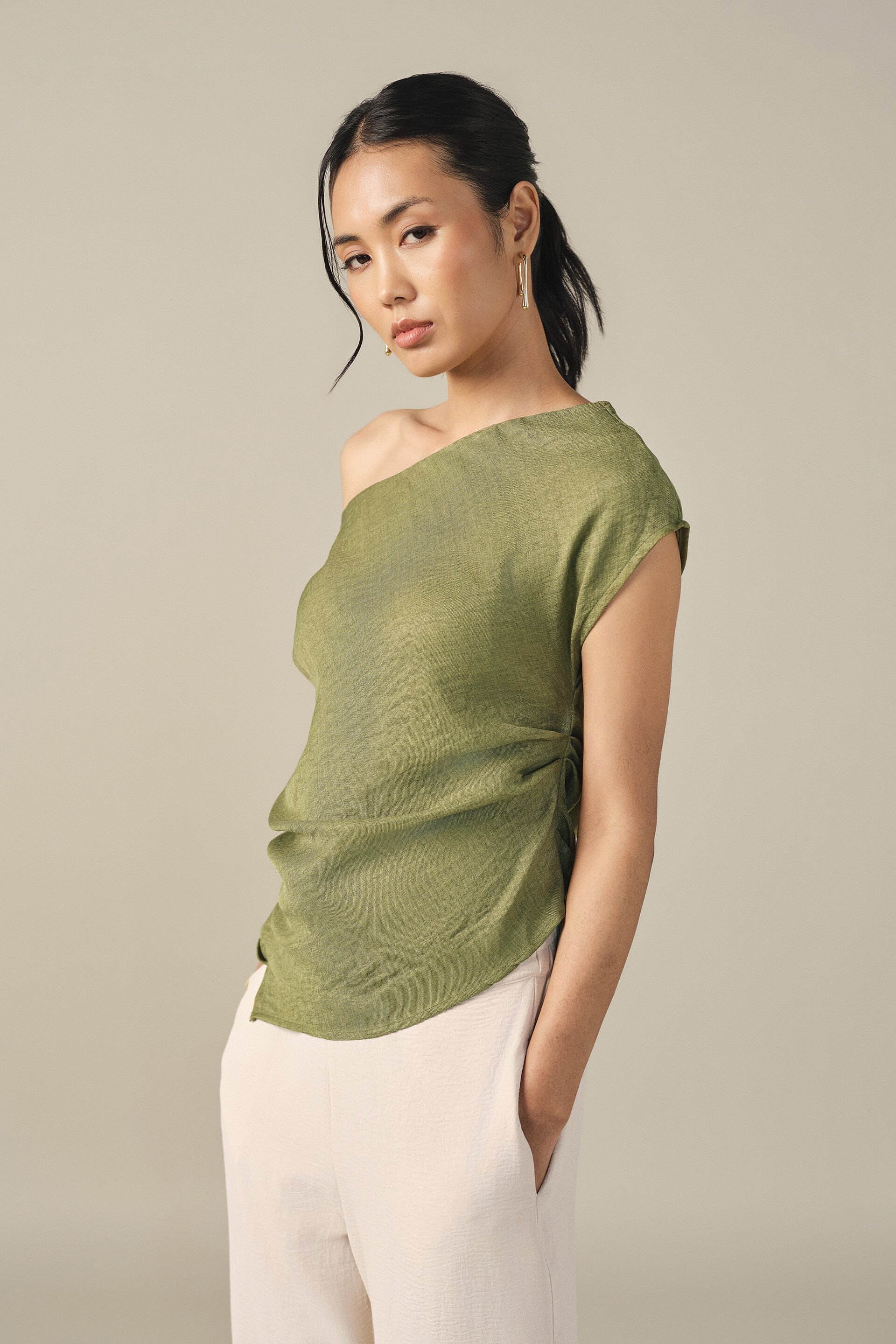 One-shoulder Top in Green, Green, image 3